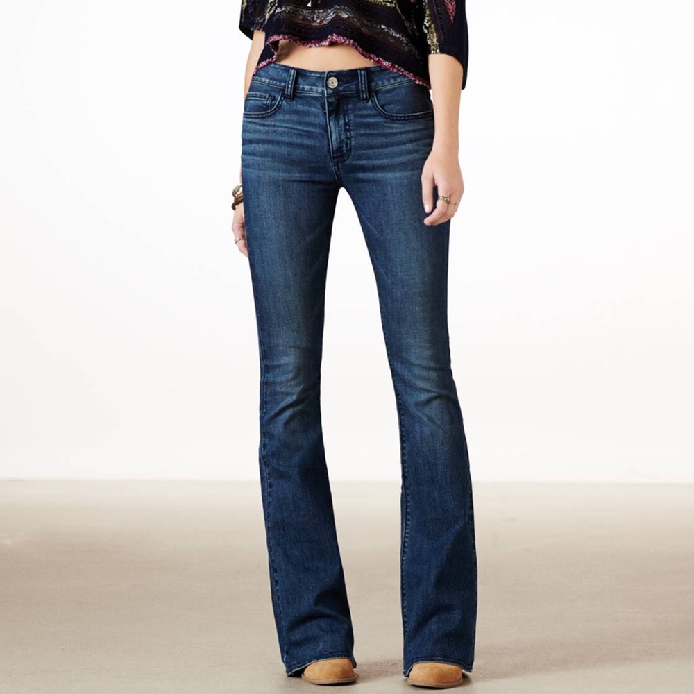 American Eagle High-Rise Artist Jeans
